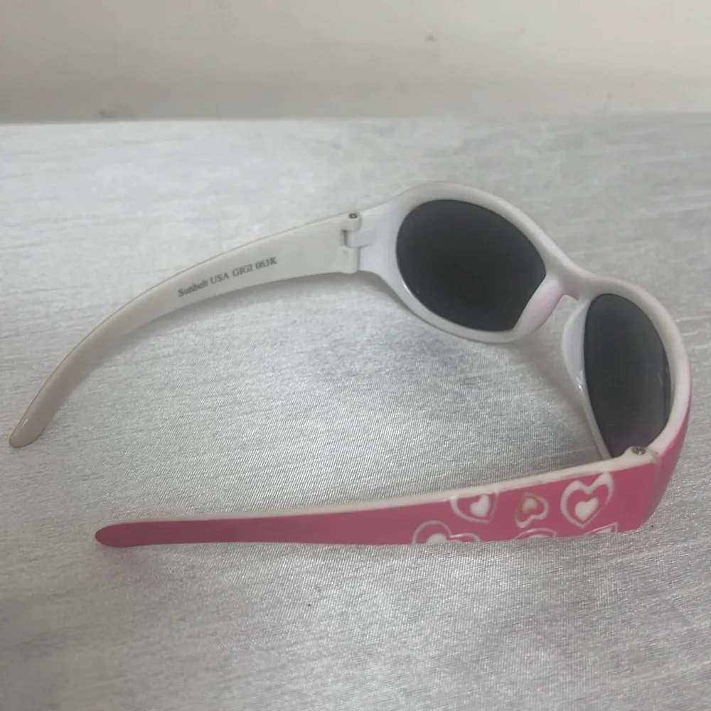 Pink Sunbelt Gigi Sunglasses. OS